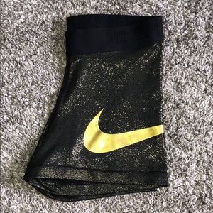 XS Nike pro 3” training short